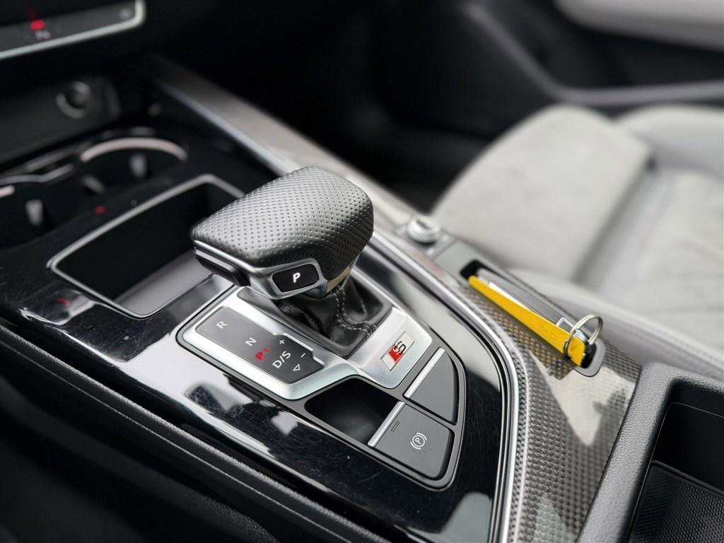 Used 2023 Audi S4 Premium AWD/4WD image 28