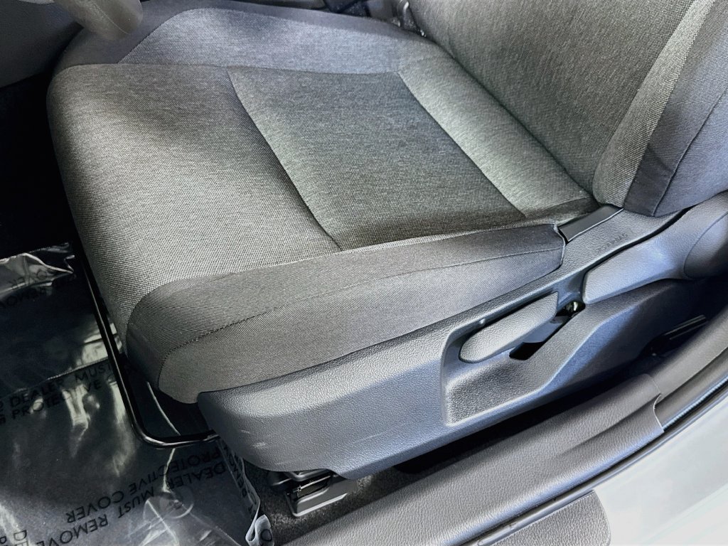 Used 2026 Toyota Camry LE FWD image 15