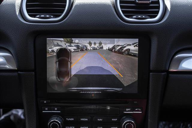Used 2017 Porsche 718 Boxster S RWD image 15