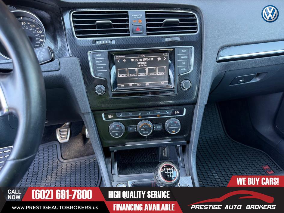 Used 2015 Volkswagen GTI 4-Door FWD image 35