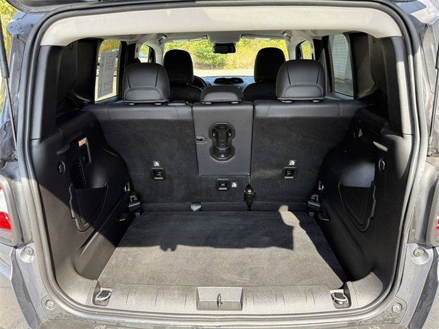 Used 2022 Jeep Renegade Limited image 7