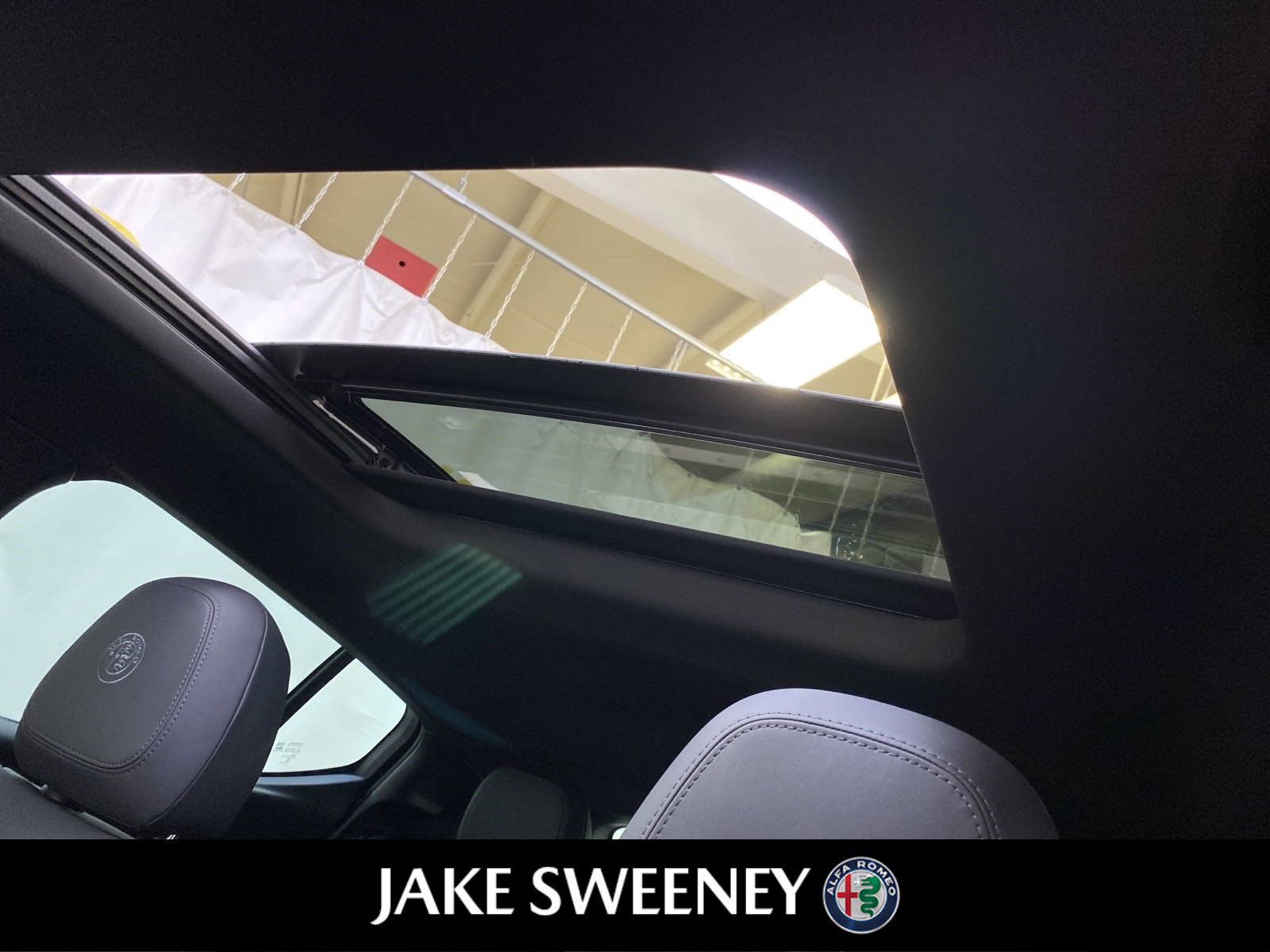 New 2024 Alfa Romeo Tonale Veloce image 23