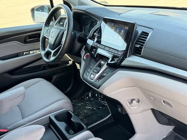 Used 2023 Honda Odyssey EX image 9