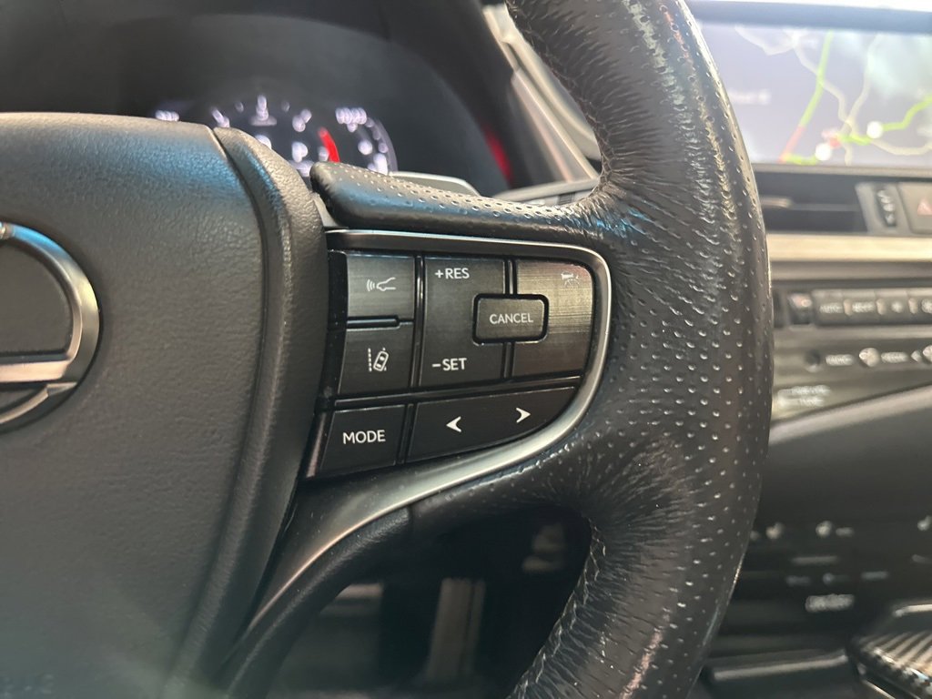 Used 2020 Lexus ES 350 F Sport image 19