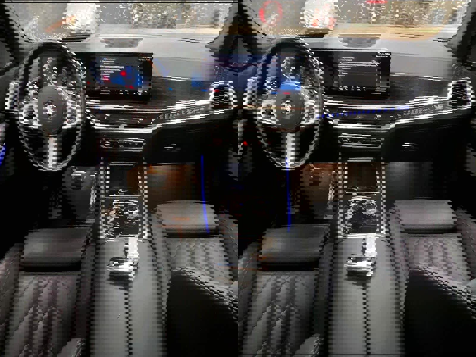 Used 2024 BMW X5 xDrive40i w/ Executive Package image 16