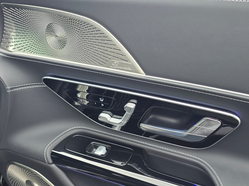 Used 2025 Mercedes-Benz AMG GT 63 image 21