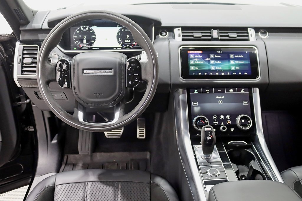 Used 2022 Land Rover Range Rover Sport HST image 13
