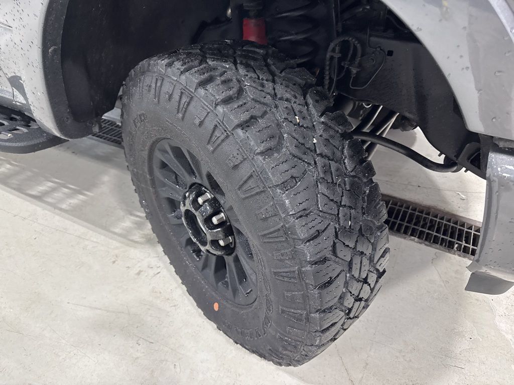 Used 2022 Ford F250 Platinum w/ Tremor Off-Road Package AWD/4WD image 15