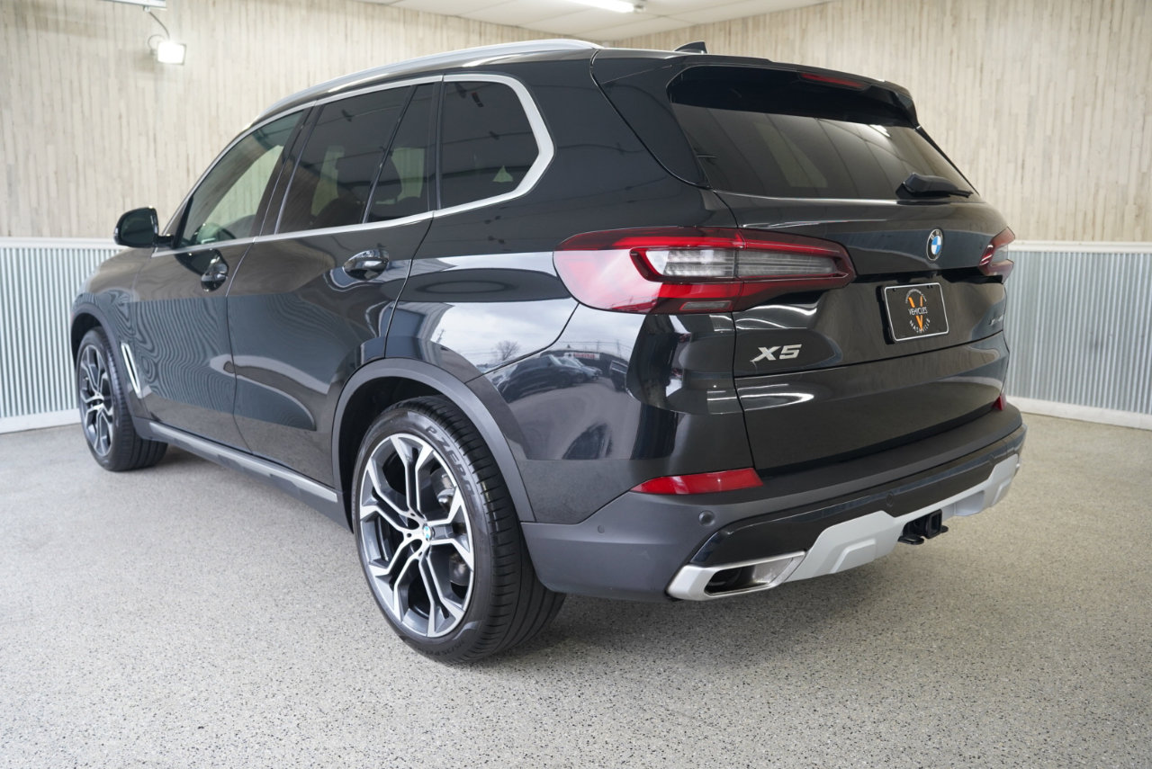 Used 2023 BMW X5 xDrive40i w/ Premium Package image 7