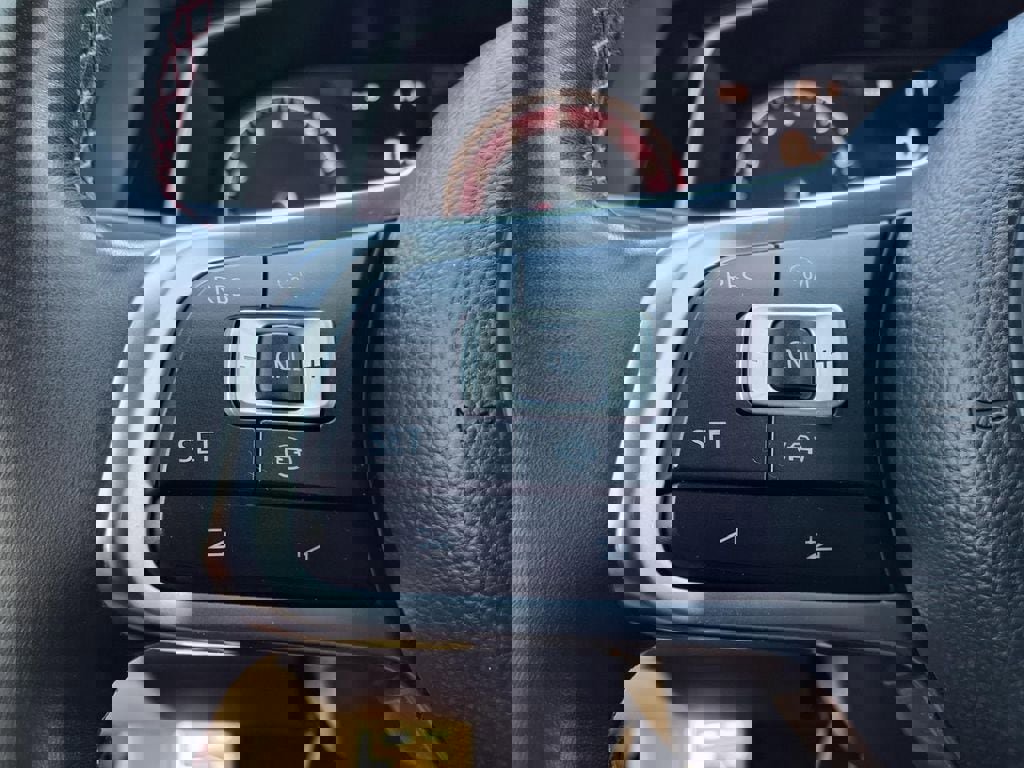 Used 2019 Volkswagen Jetta GLI image 7