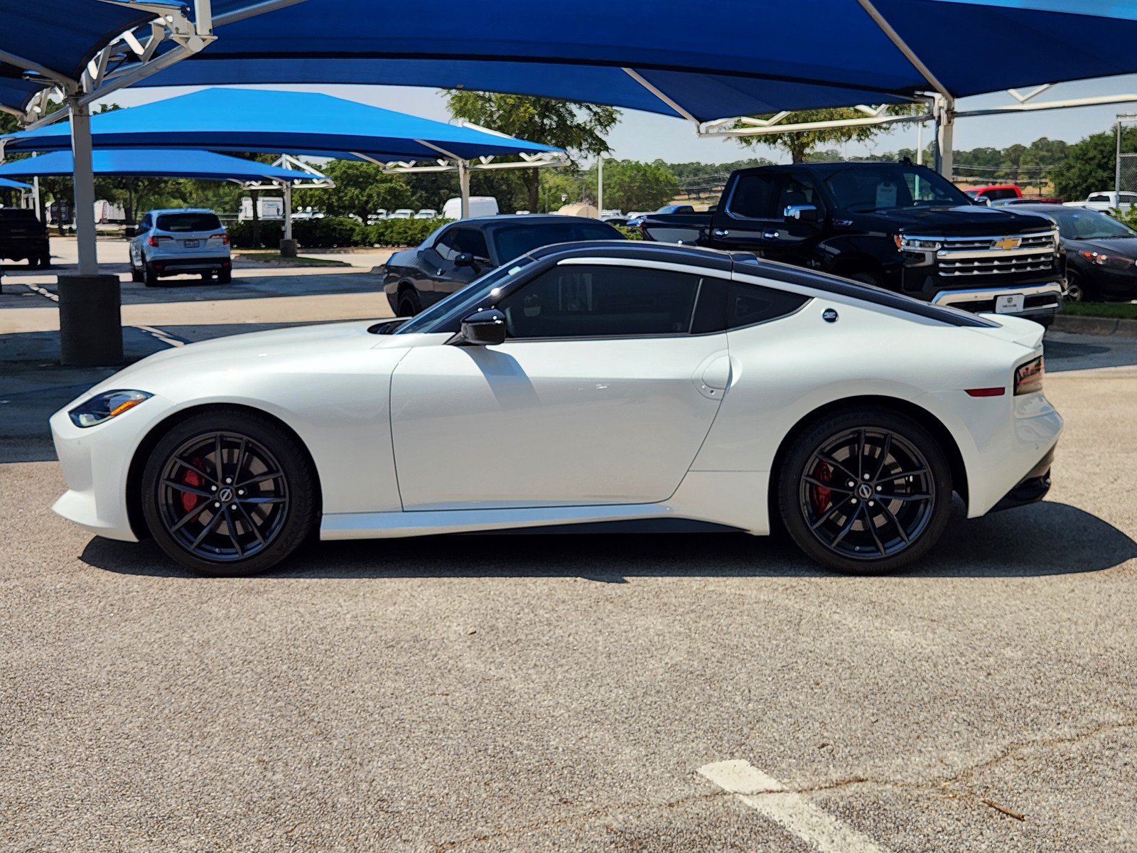 Used 2024 Nissan Z Performance w/ Floor Mat Package RWD image 3