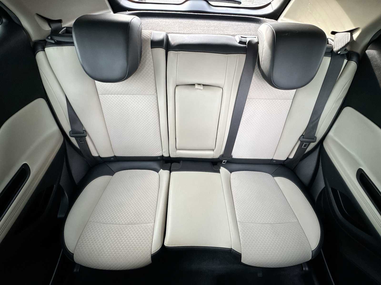 Used 2019 Buick Encore Sport Touring image 13