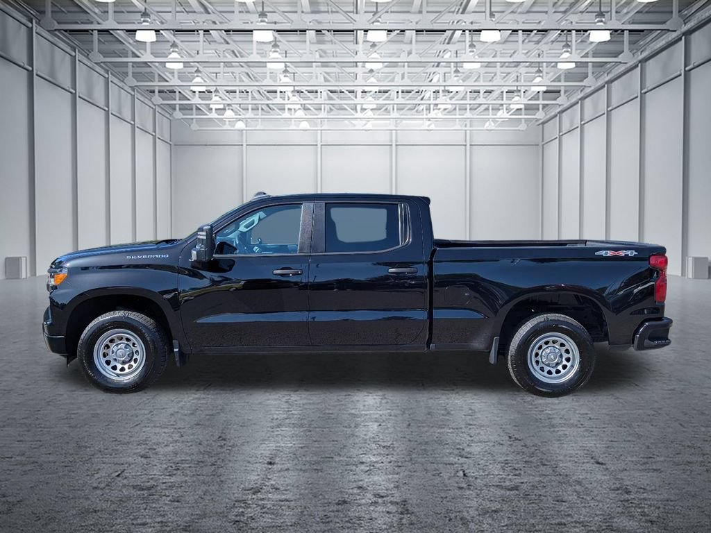 Used 2022 Chevrolet Silverado 1500 W/T w/ WT Value Package AWD/4WD image 2