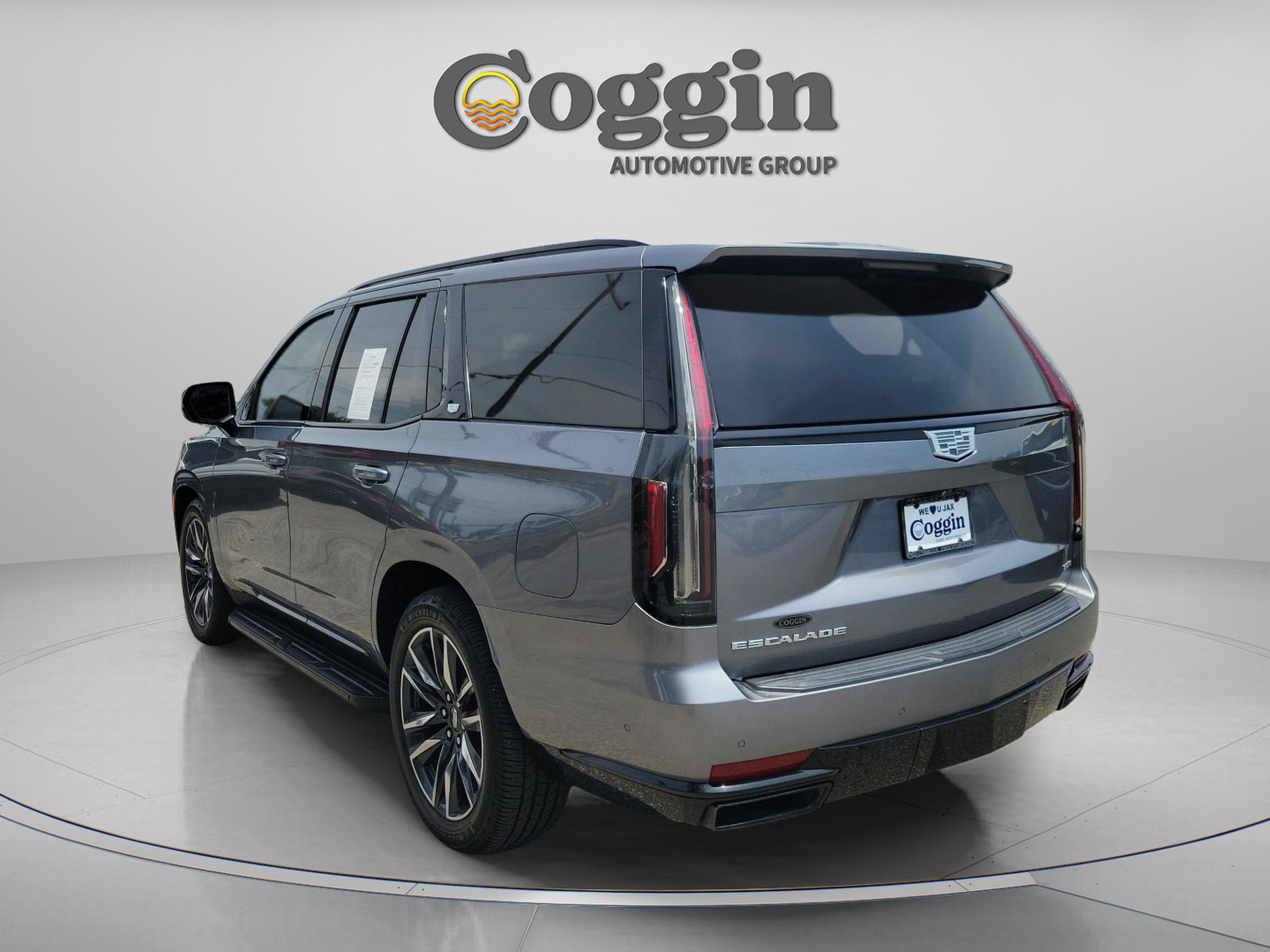 Used 2021 Cadillac Escalade Sport w/ Driver Assist Tech Package AWD/4WD video 2