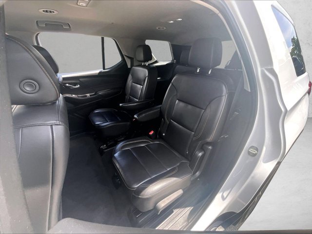 Used 2020 Chevrolet Traverse RS FWD image 27