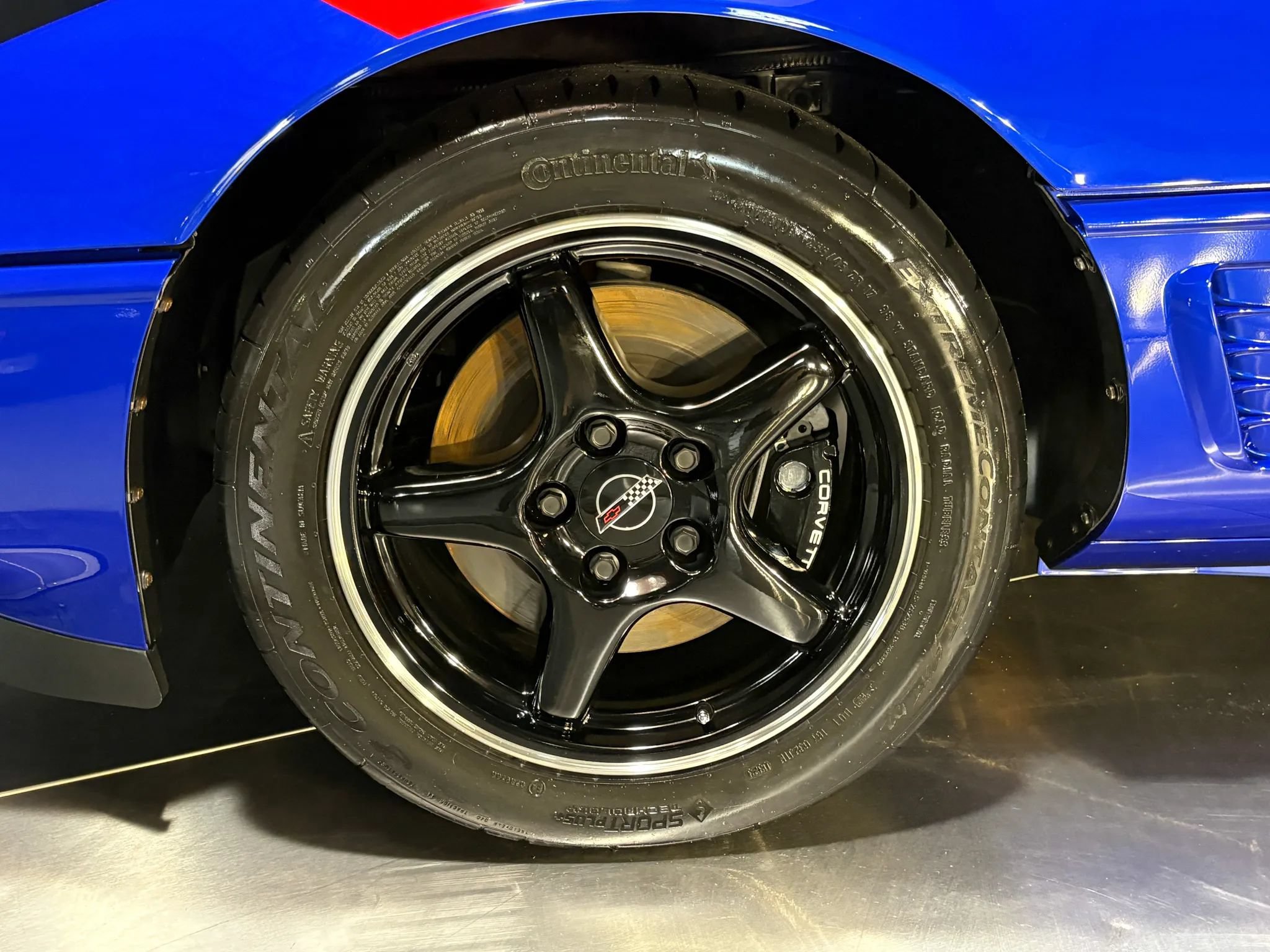 Used 1996 Chevrolet Corvette Convertible RWD image 15