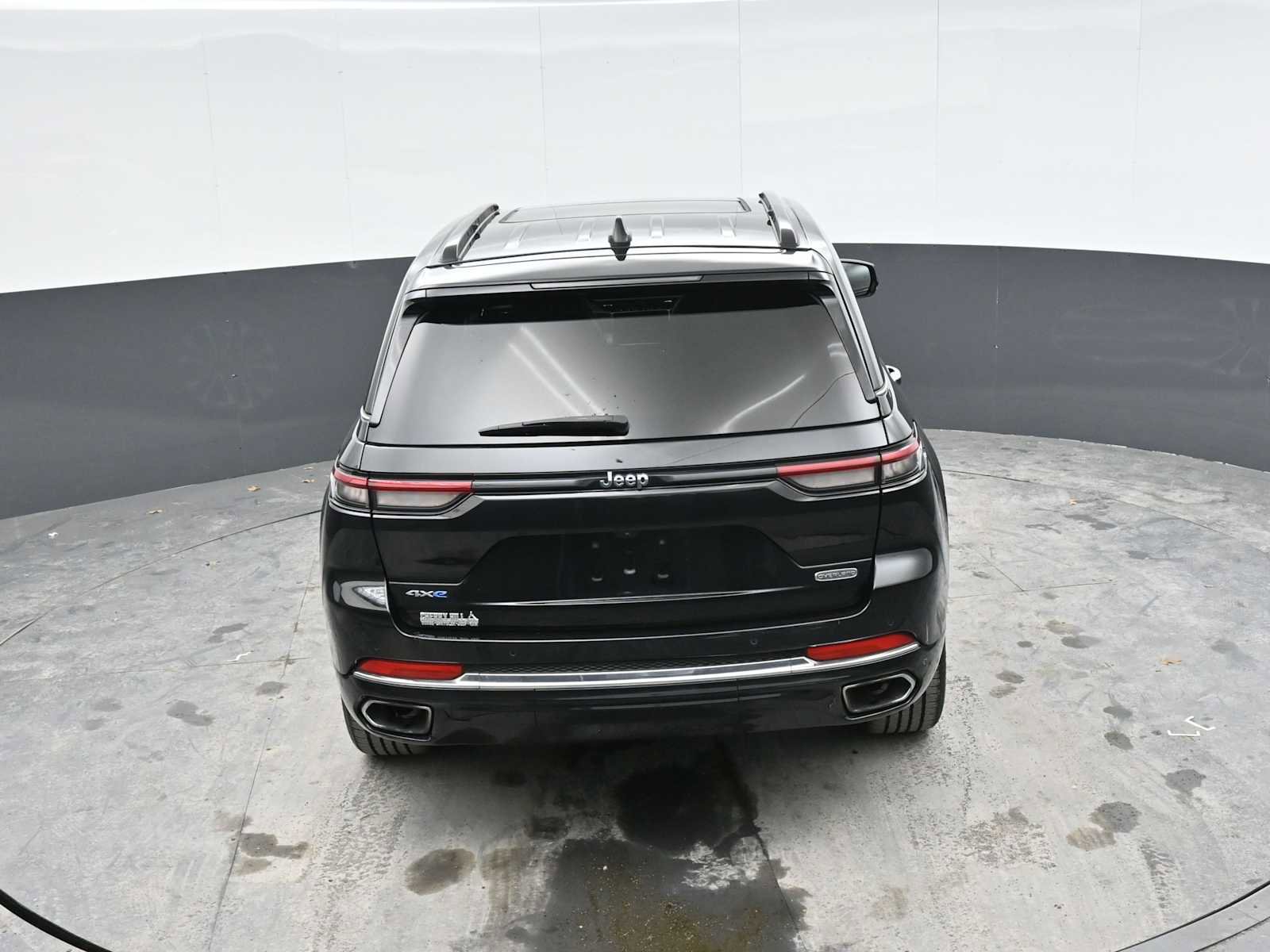 Used 2023 Jeep Grand Cherokee Overland image 35