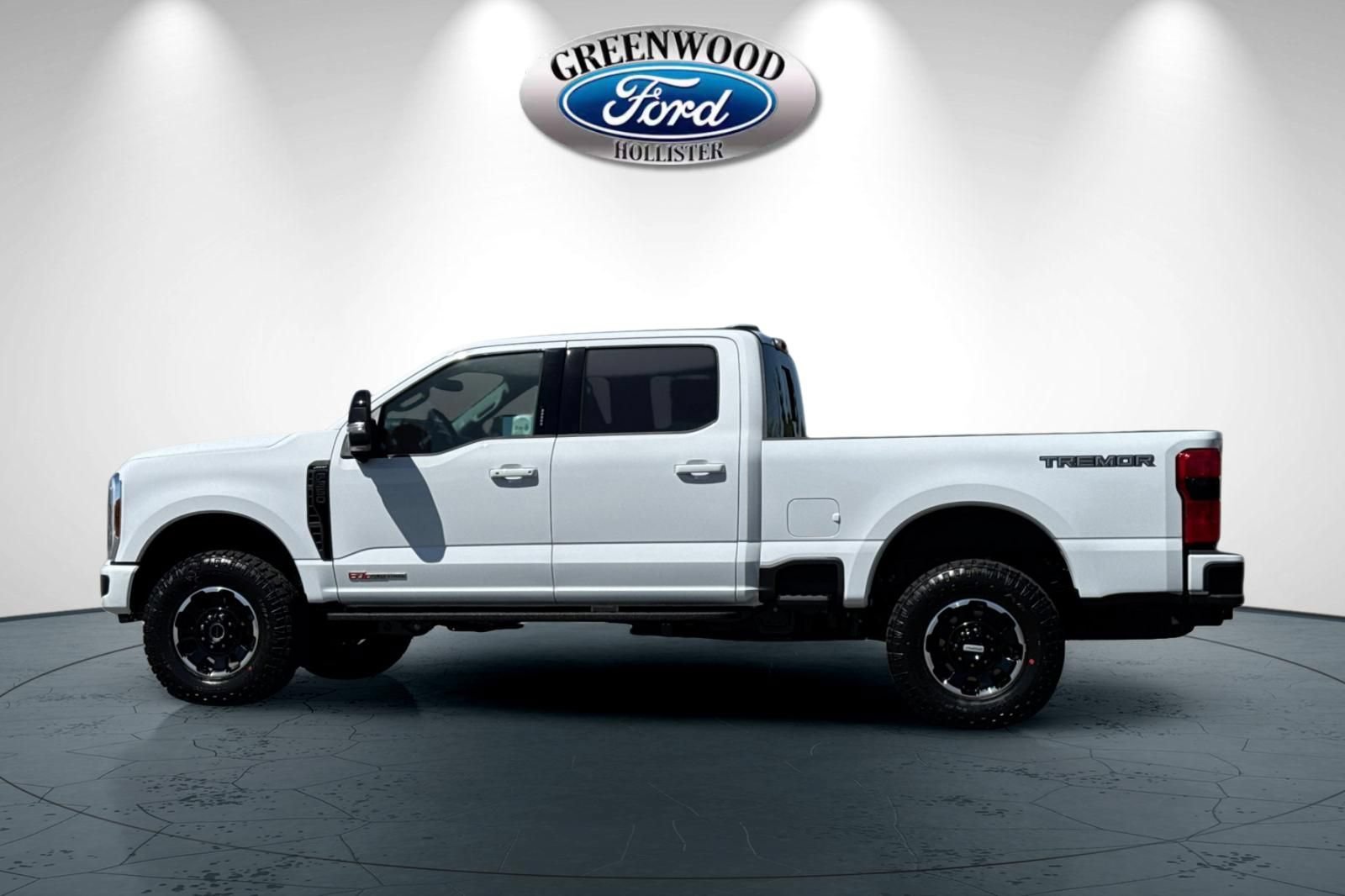 New 2026 Ford F350 Lariat w/ Tremor Off-Road Package AWD/4WD image 7