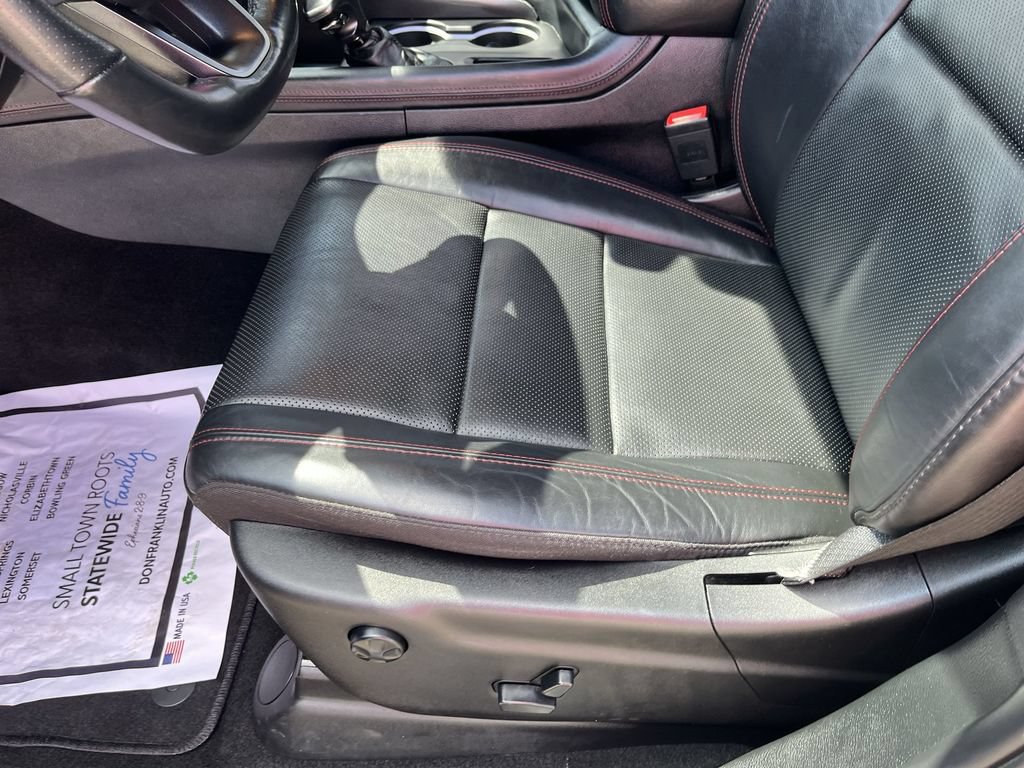Used 2024 Dodge Durango GT AWD/4WD image 12