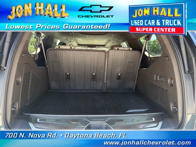Used 2025 Chevrolet Suburban Z71 w/ Z71 Off-Road Package image 12