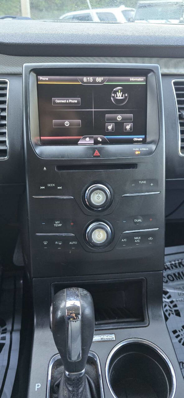 Used 2013 Ford Flex SEL image 18