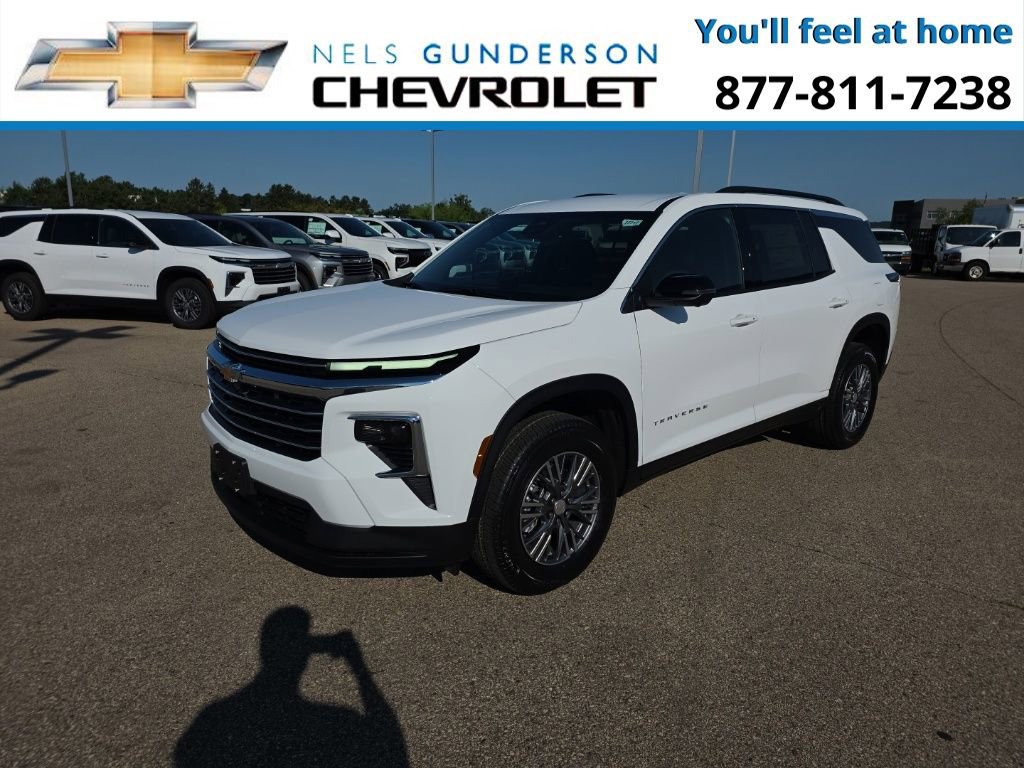 New 2026 Chevrolet Traverse LT w/ Driver Confidence Package image 3