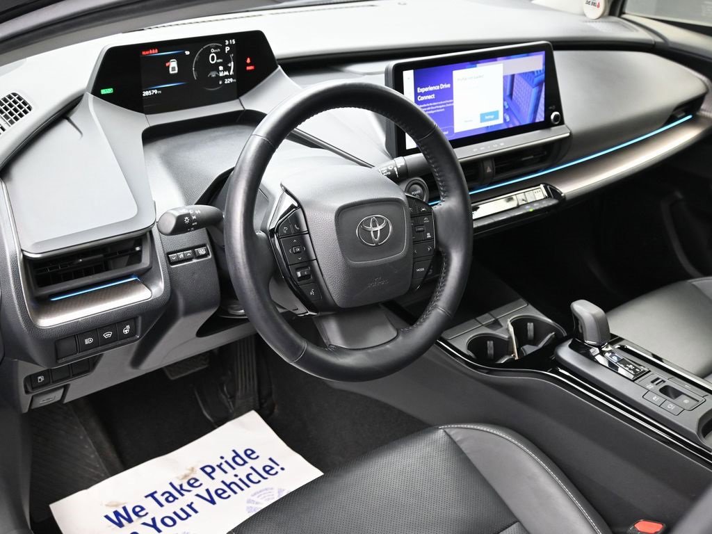 Used 2024 Toyota Prius XLE image 15