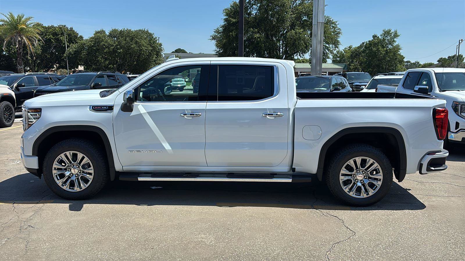 New 2026 GMC Sierra 1500 Denali AWD/4WD image 4