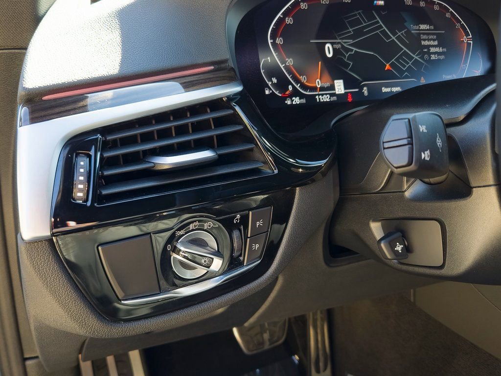 Used 2023 BMW 540i w/ M Sport Package image 13