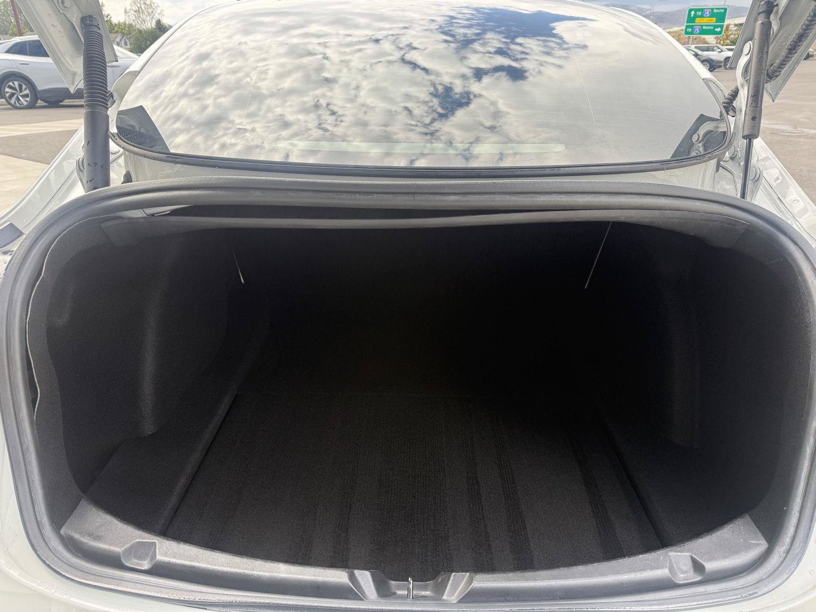 Used 2021 Tesla Model 3 Long Range AWD/4WD image 17