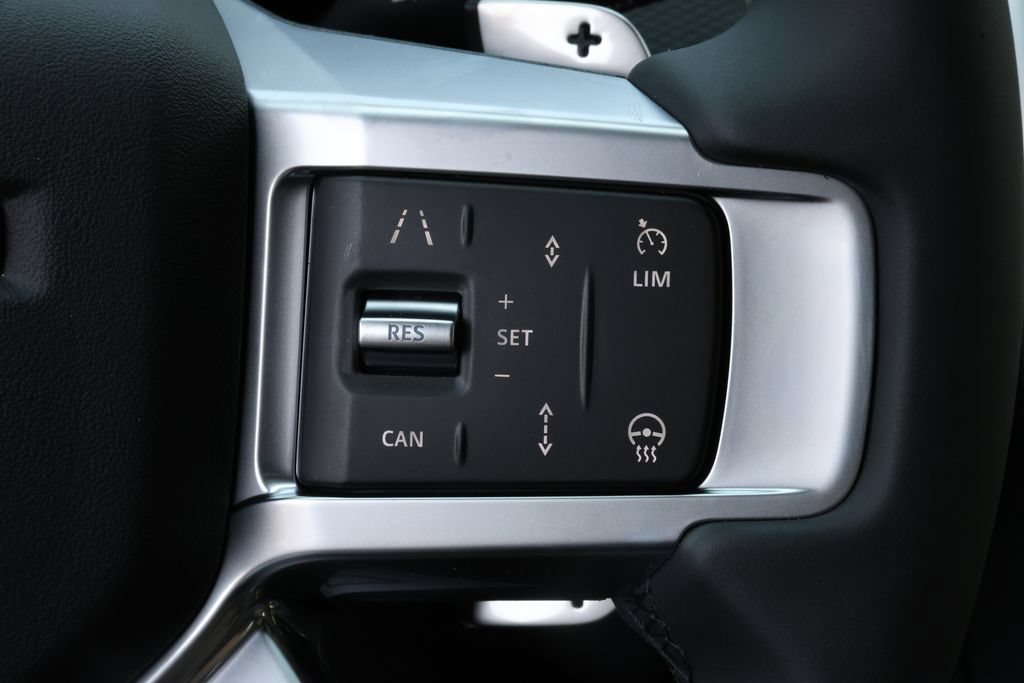 New 2026 Land Rover Discovery Dynamic SE AWD/4WD image 24