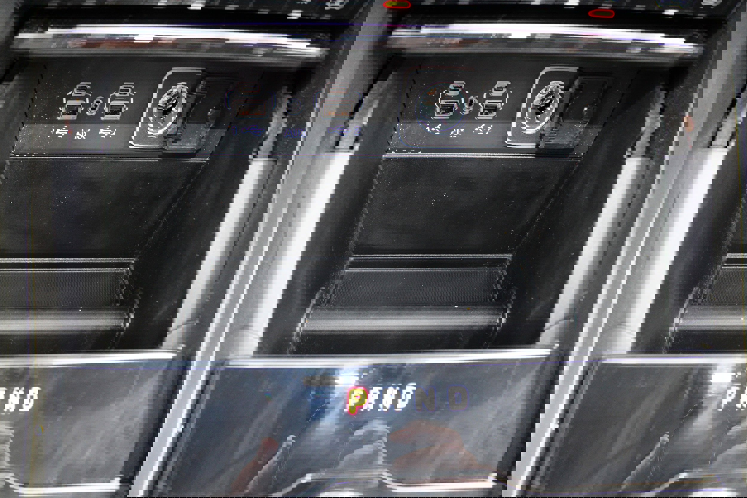 Used 2024 Jeep Grand Cherokee L Laredo image 24