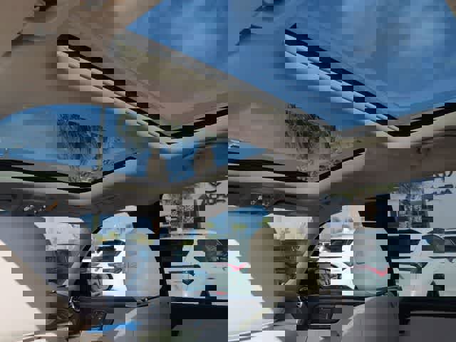 Used 2022 Mercedes-Benz GLB 250 image 22