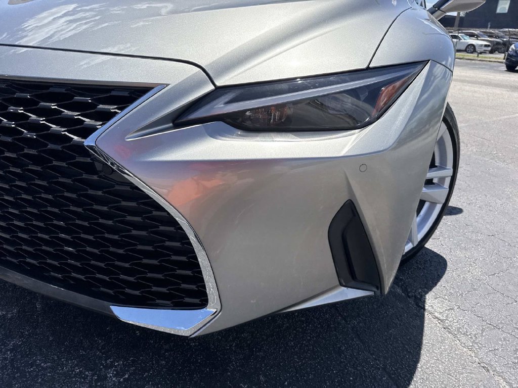 Used 2023 Lexus IS 300 w/ Comfort Package RWD image 10