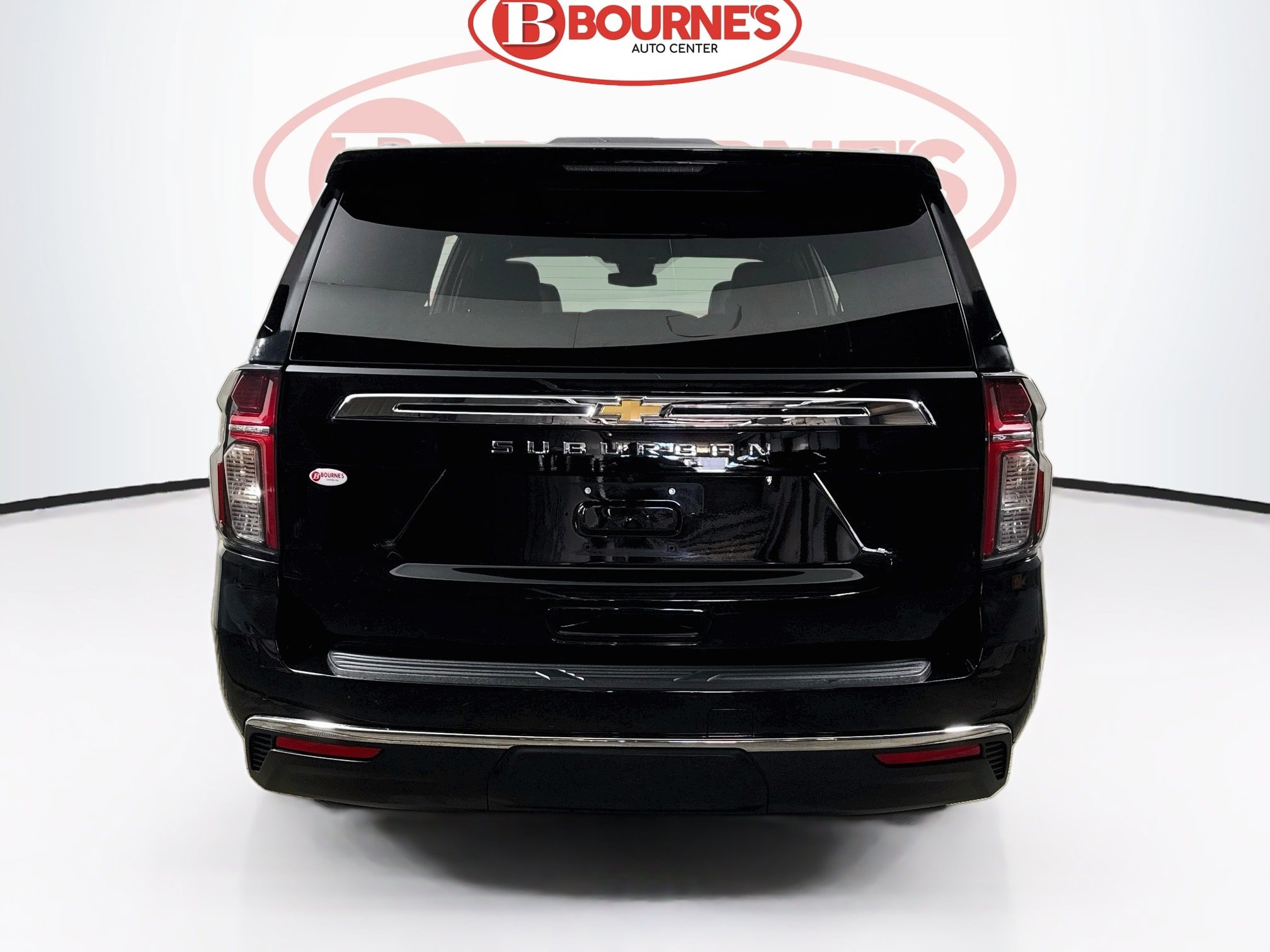 Used 2023 Chevrolet Suburban LS AWD/4WD image 7