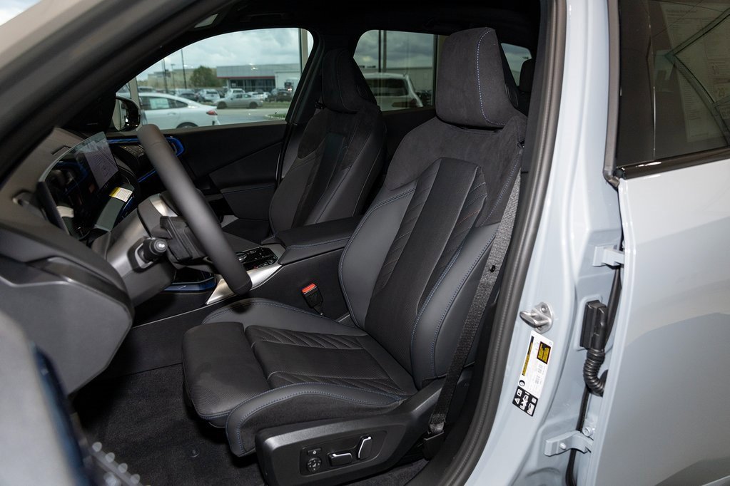 New 2026 BMW X3 xDrive30 w/ Premium Package image 34