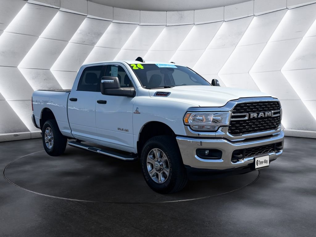 Used 2024 RAM 2500 Big Horn AWD/4WD image 7