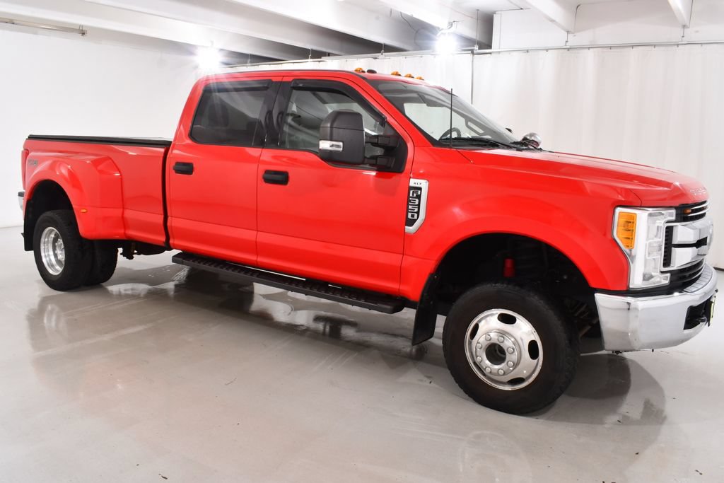 Used 2017 Ford F350 XLT AWD/4WD image 5