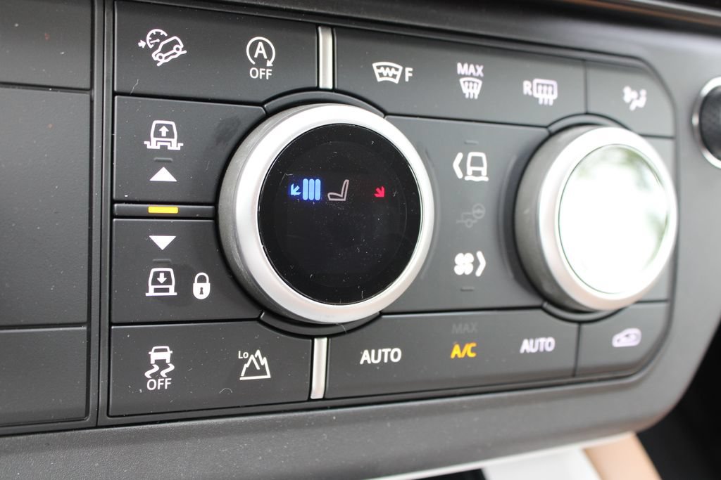 New 2026 Land Rover Defender 110 S AWD/4WD image 23