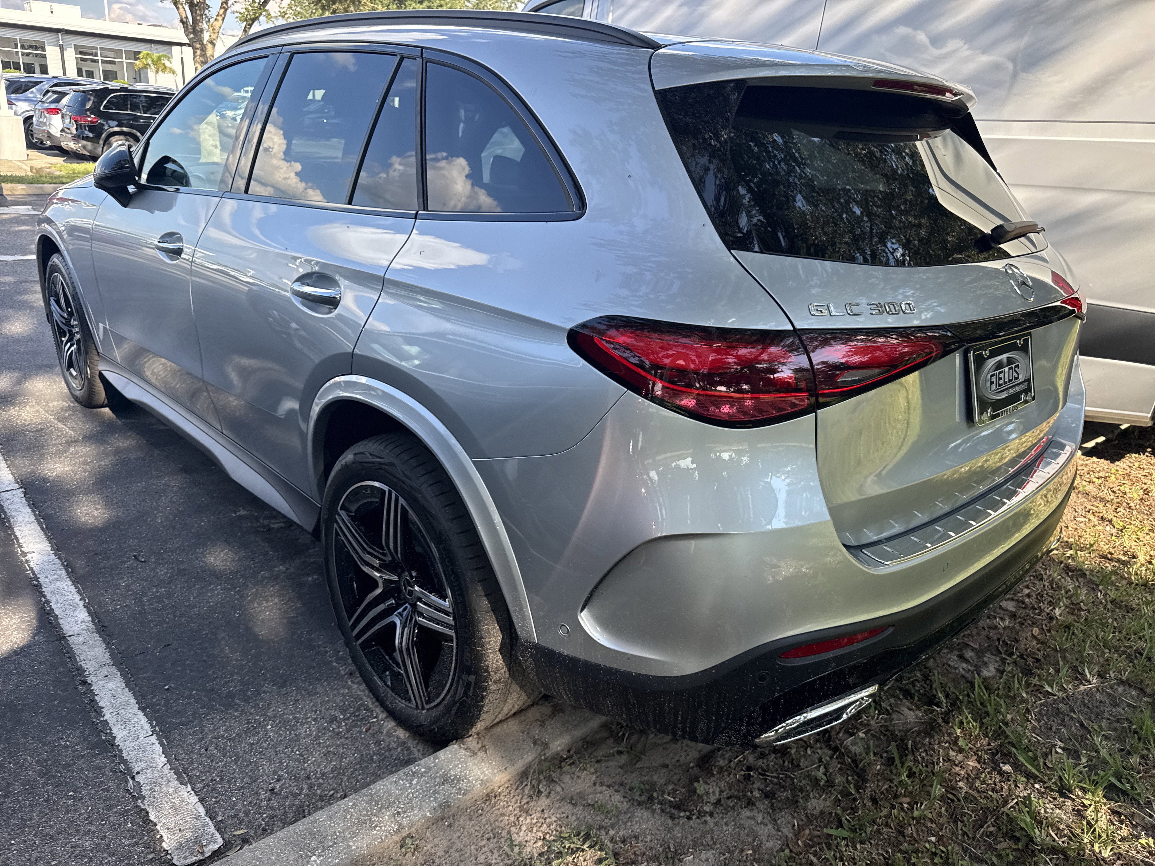 New 2026 Mercedes-Benz GLC 300 image 3