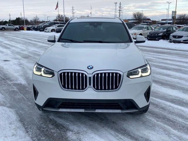 Used 2024 BMW X3 xDrive30i image 3