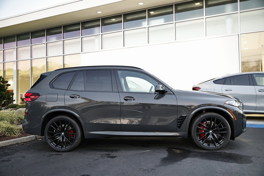 New 2026 BMW X5 xDrive40i w/ M Sport Package image 4
