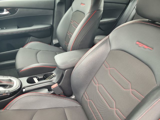 Used 2022 Kia Forte GT FWD image 11