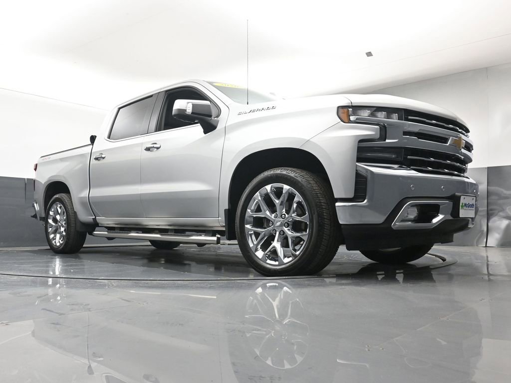 Used 2020 Chevrolet Silverado 1500 LTZ w/ LTZ Premium Package AWD/4WD image 26