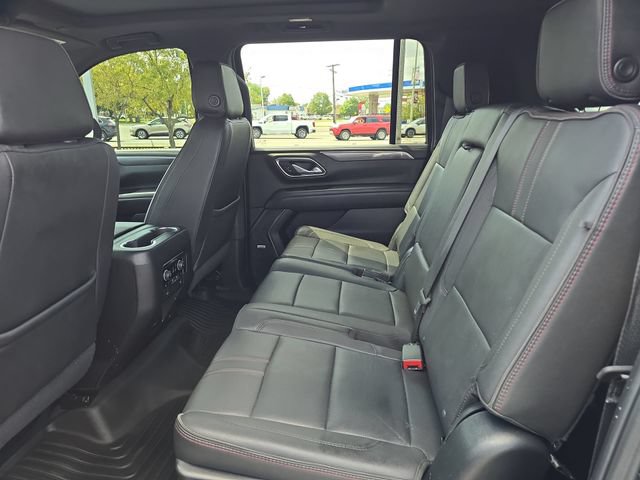 Certified 2023 Chevrolet Suburban RST w/ Sport Performance Package AWD/4WD image 32
