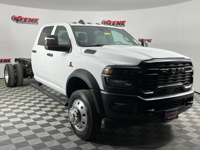 New 2026 RAM 5500 Tradesman AWD/4WD image 2