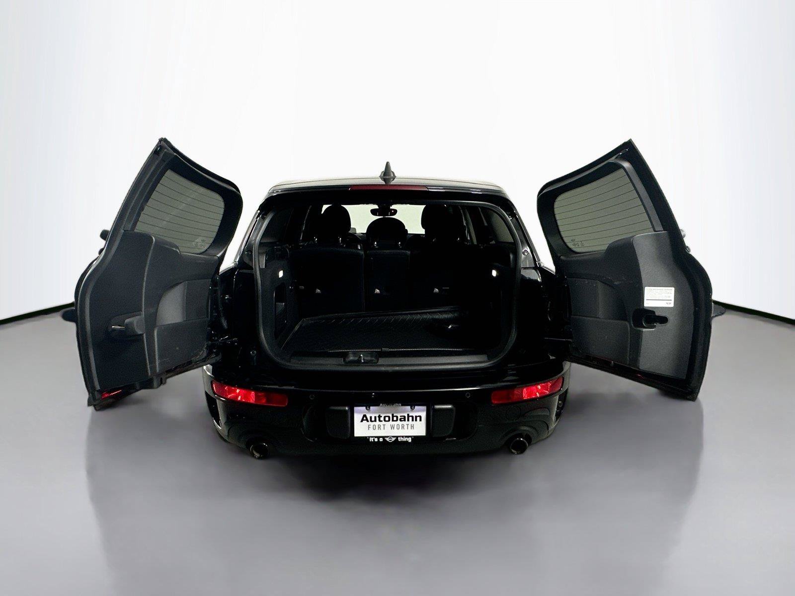 Used 2023 MINI Cooper Clubman S AWD/4WD image 25