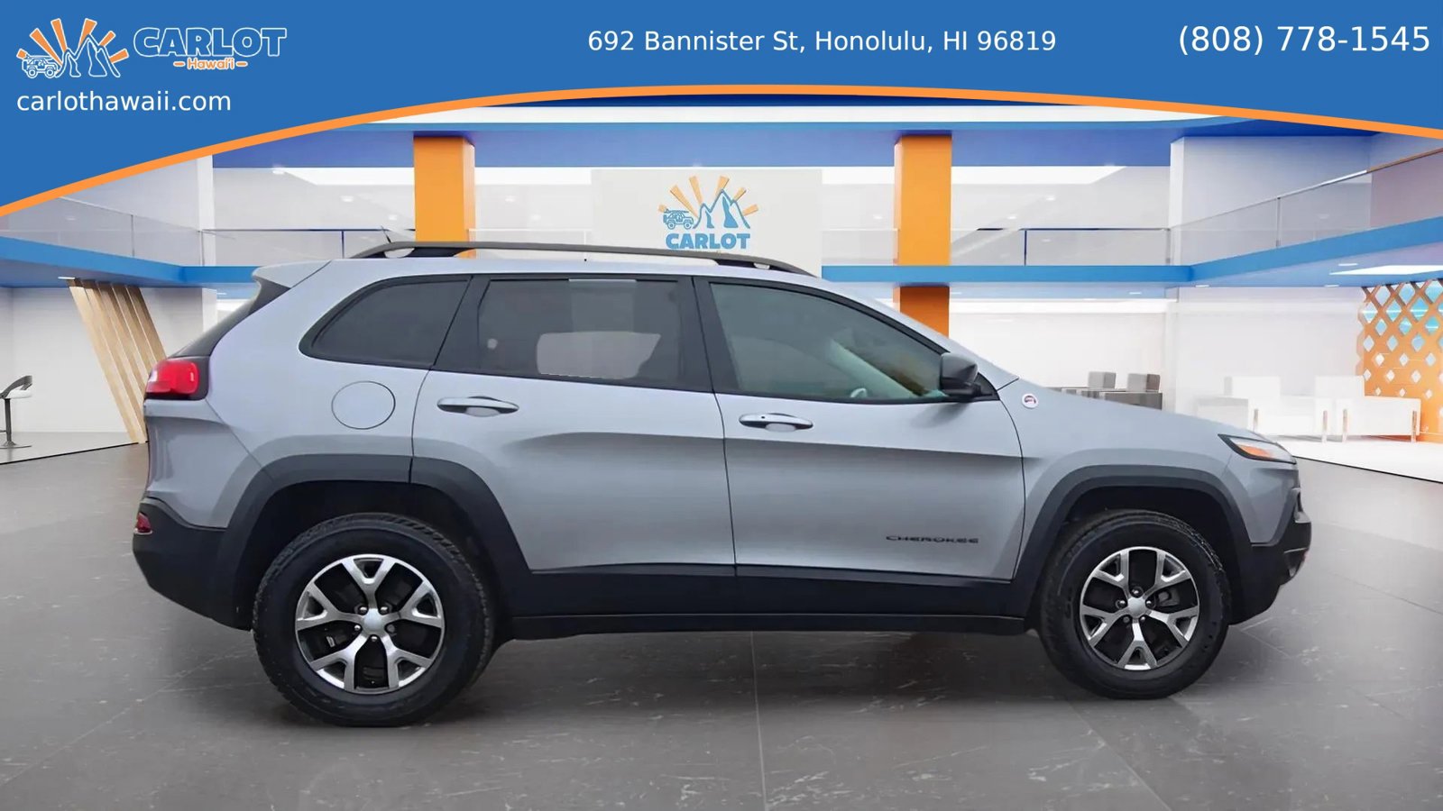 Used 2017 Jeep Cherokee Trailhawk AWD/4WD image 14