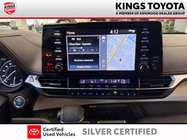 Used 2022 Toyota Sienna Platinum FWD image 24