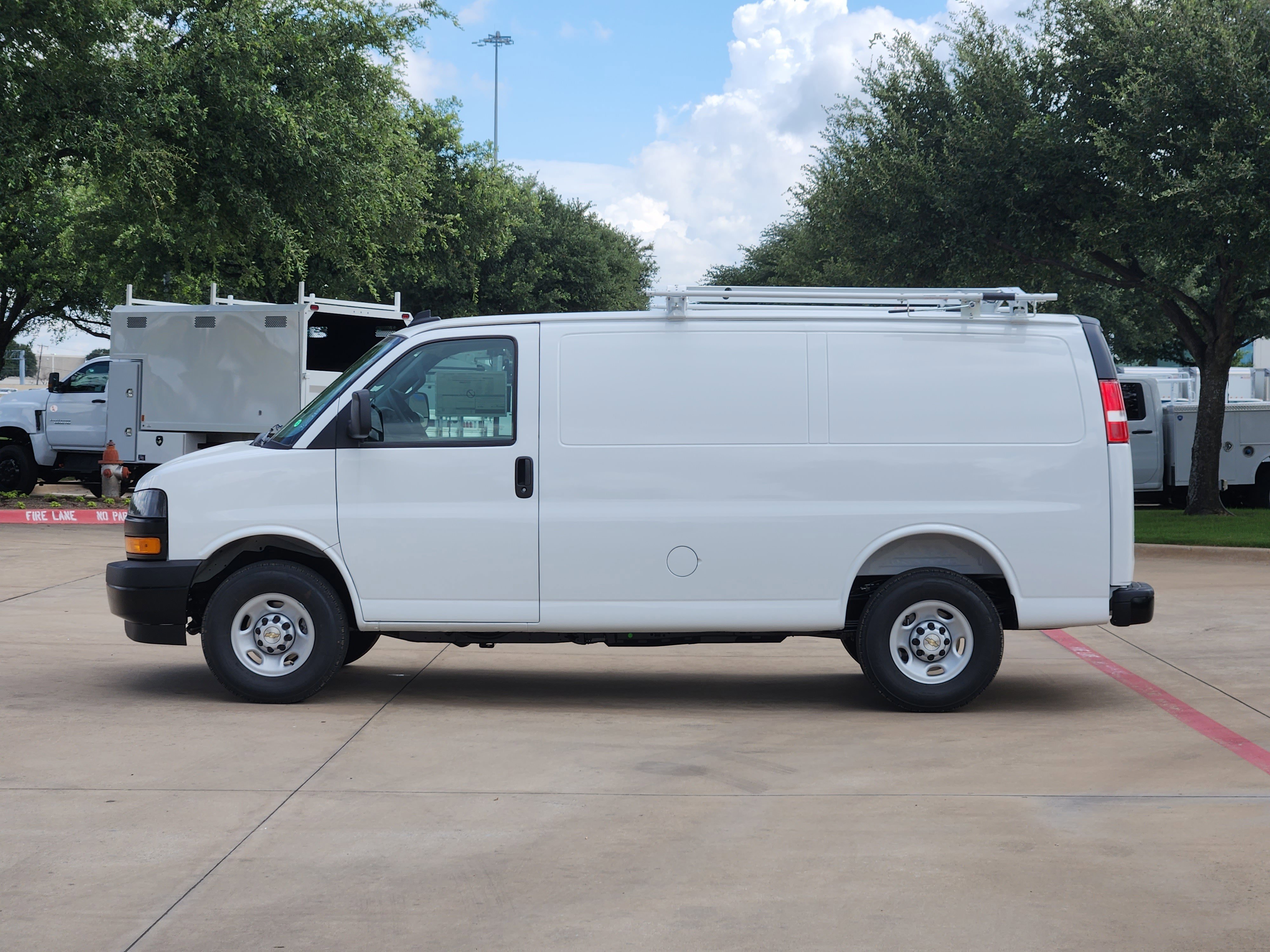 New 2025 Chevrolet Express 2500 w/ Driver Convenience Package image 11